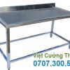 bàn inox 1 tầng có gáy