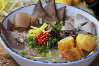 Mở quán cháo lòng