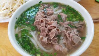 Phở bò truyền thống